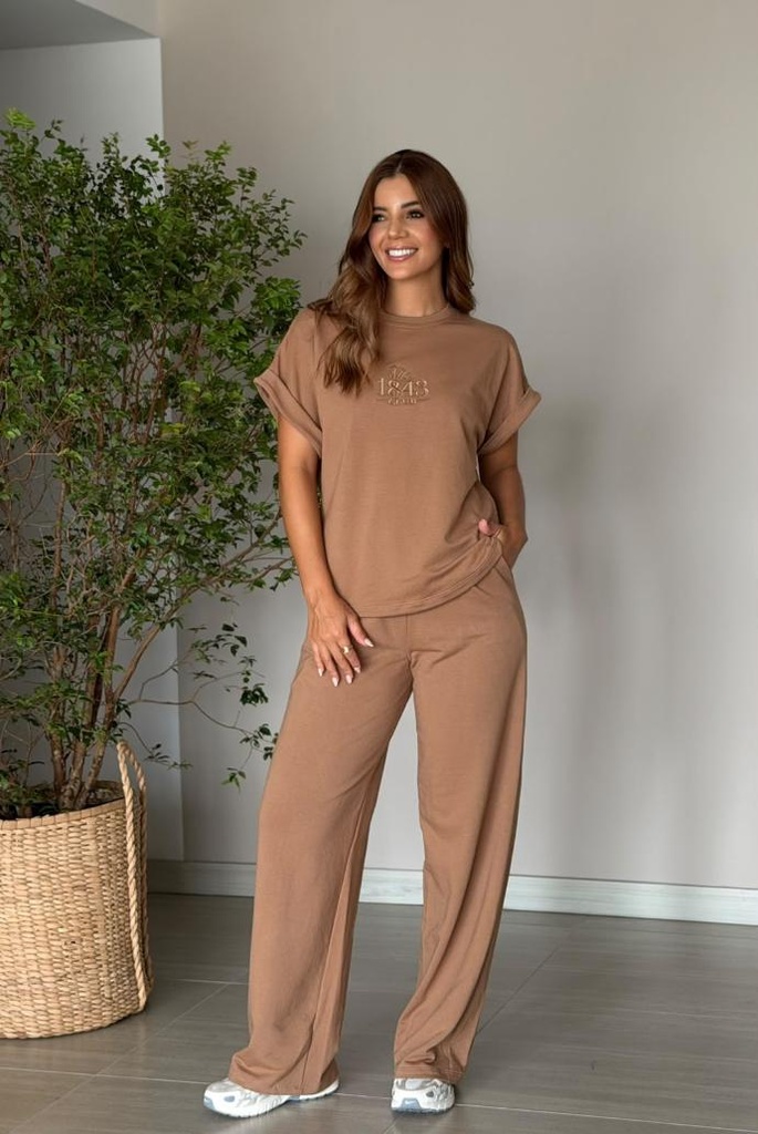Conjunto Urbano Casual Two-Piece